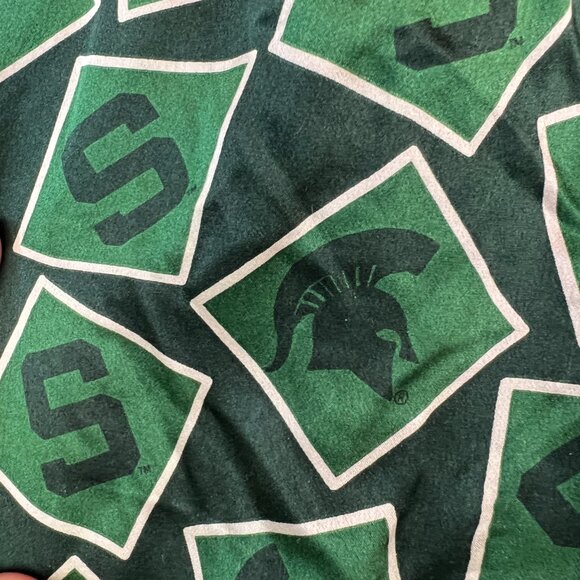 Merge Left Vintage 100% Silk Shorts Collegiate -  Michigan State University - Picture 2 of 5